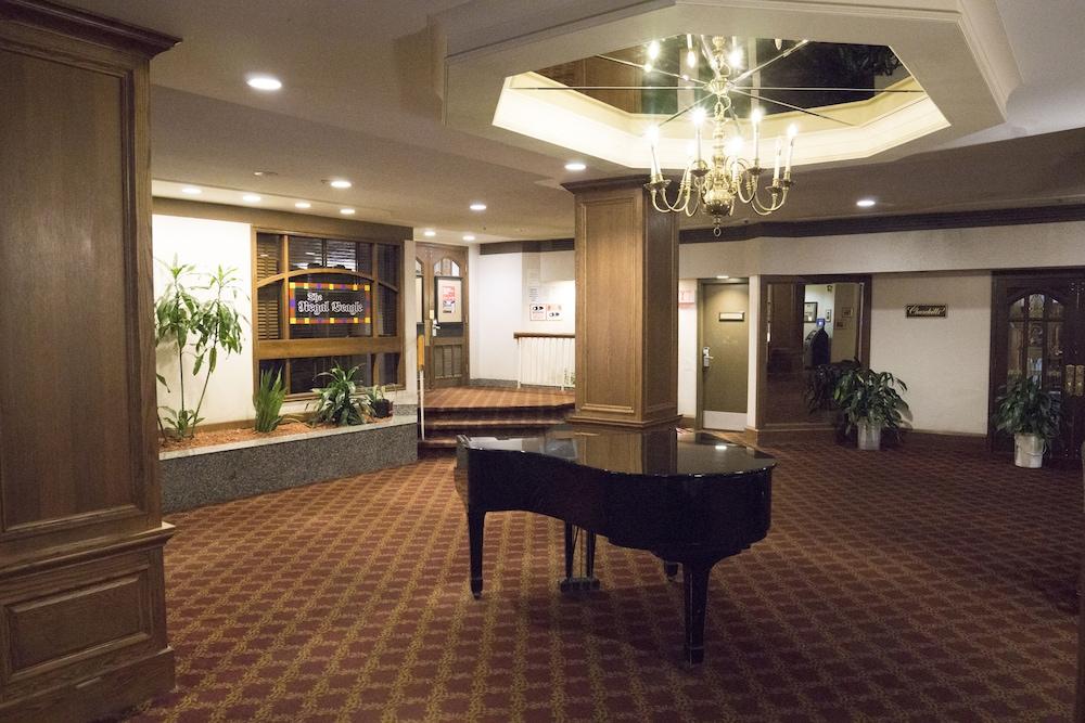 The Marlborough Hotel Winnipeg Exterior photo
